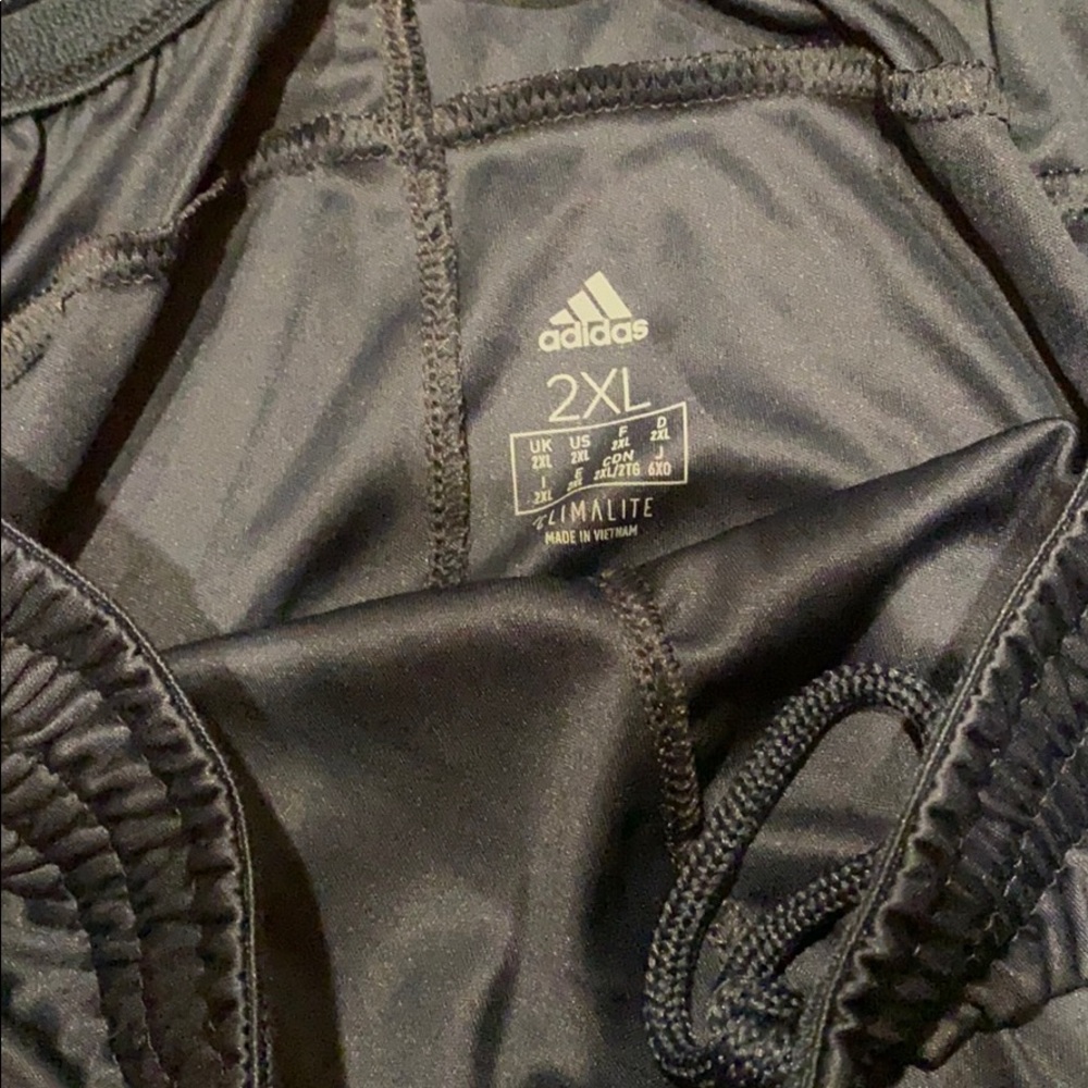COPY - Men’s Adidas Shorts - Picture 4 of 4